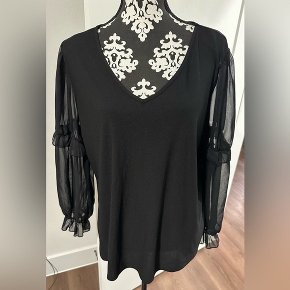 Maurices Plus Size Black Sheer Ruffle Sleeve V Neck Top Blouse XL - Picture 4 of 11